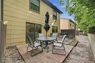 28 Hampton Ct, Woodbury, NY 11797 - Photo 30