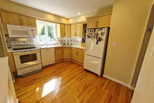1920 Clemons St, Bellmore, NY 11710 - Photo 10