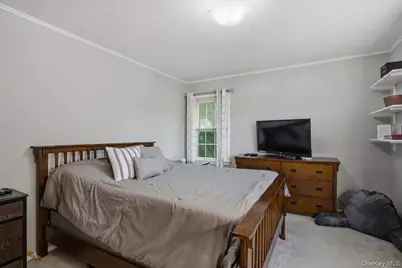 3494 Overlook Avenue, Yorktown Heights, NY 10598 - Photo 18