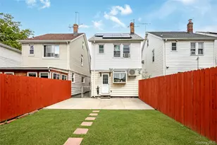 164-36 76th Ave, Fresh Meadows, NY 11366 - Photo 24