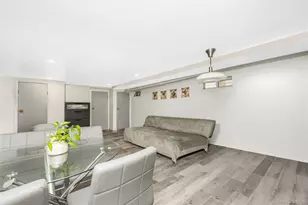 164-36 76th Ave, Fresh Meadows, NY 11366 - Photo 20