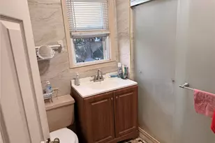 112-34 203rd St, Saint Albans, NY 11412 - Photo 8