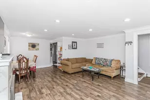 32 Franklin St, East Rockaway, NY 11518 - Photo 6