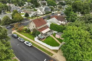 471 Pearl St, Oceanside, NY 11572 - Photo 34