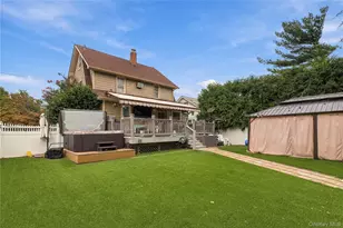 471 Pearl St, Oceanside, NY 11572 - Photo 24