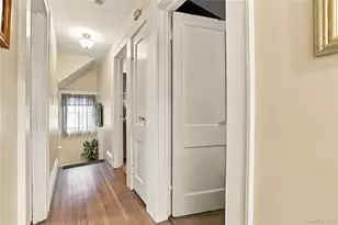 471 Pearl St, Oceanside, NY 11572 - Photo 22