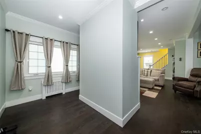 54 Ronalds Avenue, New Rochelle, NY 10801 - Photo 12