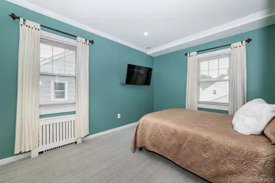 54 Ronalds Avenue, New Rochelle, NY 10801 - Photo 16