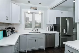 54 Ronalds Ave, New Rochelle, NY 10801 - Photo 10