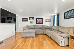 2 Stanton Dr, Newburgh, NY 12550 - Photo 6