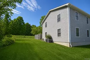 23 Highland Ave, Kerhonkson, NY 12446 - Photo 2