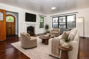 887 Webster Ave, New Rochelle, NY 10804 - Photo 2