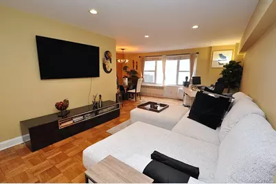 10 Old Mamaroneck Road #2A, White Plains, NY 10605 - Photo 8