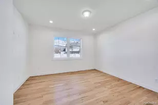 89 West Ave, Hicksville, NY 11801 - Photo 18