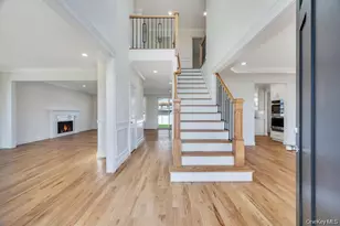 89 West Ave, Hicksville, NY 11801 - Photo 8