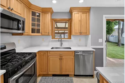 315 Harmony Drive, Massapequa Park, NY 11762 - Photo 8