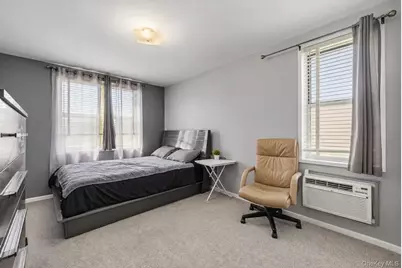 642 Locust Street #4H, Mount Vernon, NY 10552 - Photo 18