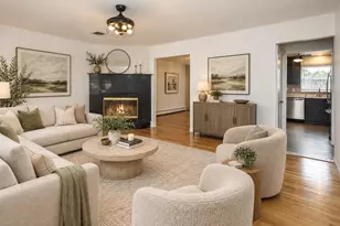 2 Pequot Ave, Port Washington, NY 11050 - Photo 2