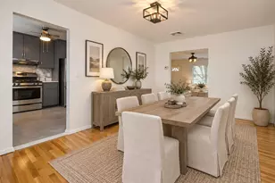 2 Pequot Ave, Port Washington, NY 11050 - Photo 4