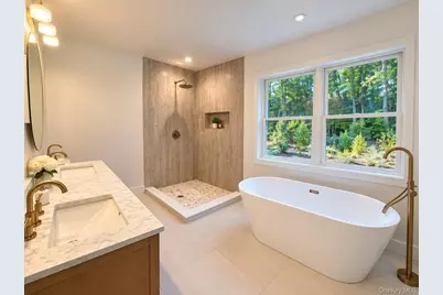 18 Overton Pass, Saint James, NY 11780 - Photo 20