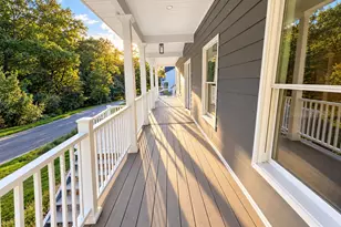 18 Overton Pass, Saint James, NY 11780 - Photo 4