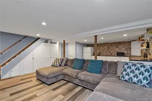 7 Eckert St, Huntington Station, NY 11746 - Photo 18