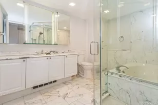 111 Cherry Valley Ave, Garden City, NY 11530 - Photo 14