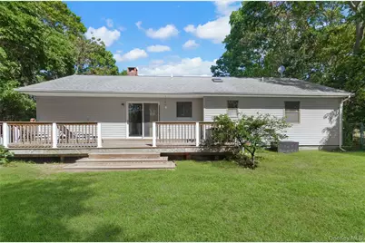 82 Argonne Road E, Hampton Bays, NY 11946 - Photo 14