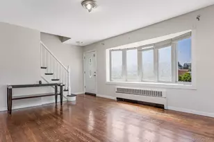 82 Pengon Cir, East Meadow, NY 11554 - Photo 6