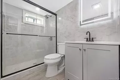 82 Pengon Circle, East Meadow, NY 11554 - Photo 22