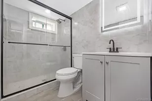 82 Pengon Cir, East Meadow, NY 11554 - Photo 22