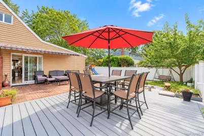 54 Pacific Avenue, Deer Park, NY 11729 - Photo 8