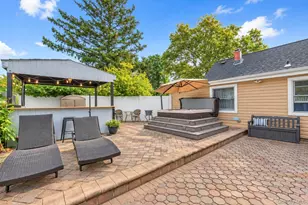 54 Pacific Ave, Deer Park, NY 11729 - Photo 4