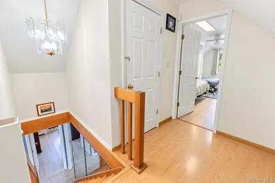 54 Pacific Avenue, Deer Park, NY 11729 - Photo 34