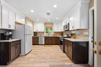 14 Young Street, Cortlandt Manor, NY 10567 - Photo 4