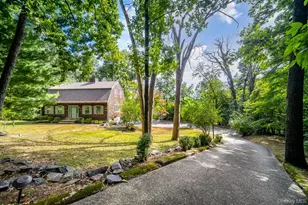 57 Forest View Rd, Wappingers Falls, NY 12590 - Photo 2