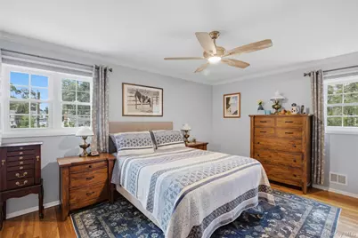 23 Apple Tree Drive, Hauppauge, NY 11788 - Photo 18