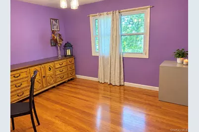 2398 River Road, Calverton, NY 11933 - Photo 4