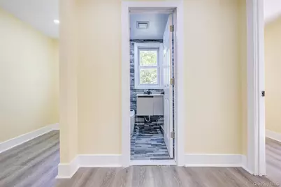 32-28 Utopia Parkway, Flushing, NY 11358 - Photo 20