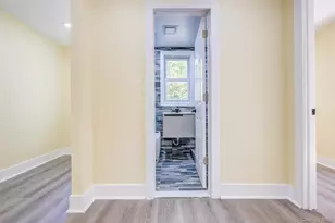 32-28 Utopia Pkwy, Flushing, NY 11358 - Photo 20