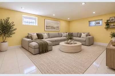 32-28 Utopia Parkway, Flushing, NY 11358 - Photo 34