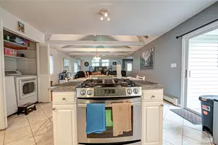 68 Chestnut St, Mount Sinai, NY 11766 - Photo 10