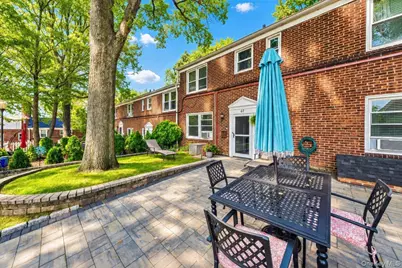 67 Hilltop Acres #67, Yonkers, NY 10704 - Photo 12