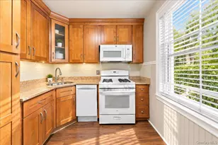 67 Hilltop Acres, Yonkers, NY 10704 - Photo 6