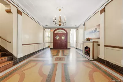 360 Ocean Parkway #5G, Brooklyn, NY 11218 - Photo 8