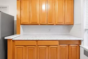 360 Ocean Pkwy, Brooklyn, NY 11218 - Photo 14