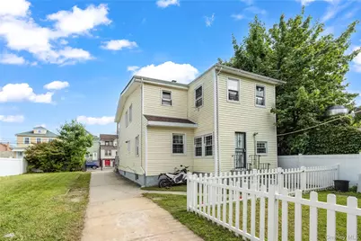 4511 Monticello Avenue, Bronx, NY 10466 - Photo 32