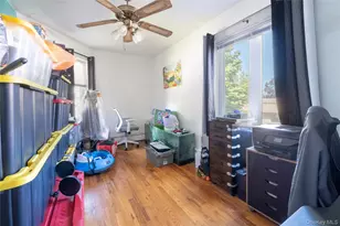 98 Reynold St, Bronx, NY 10464 - Photo 12