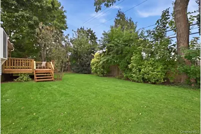 4001 Wicks Avenue, Seaford, NY 11783 - Photo 30