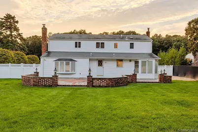 123 Old Post Drive, Hauppauge, NY 11788 - Photo 30
